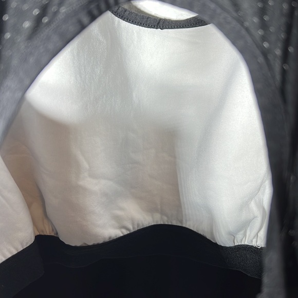 Athleta racerback tank size large - Picture 6 of 11